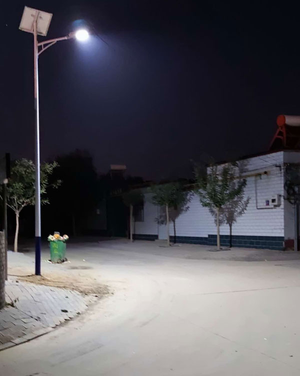 太陽能路燈